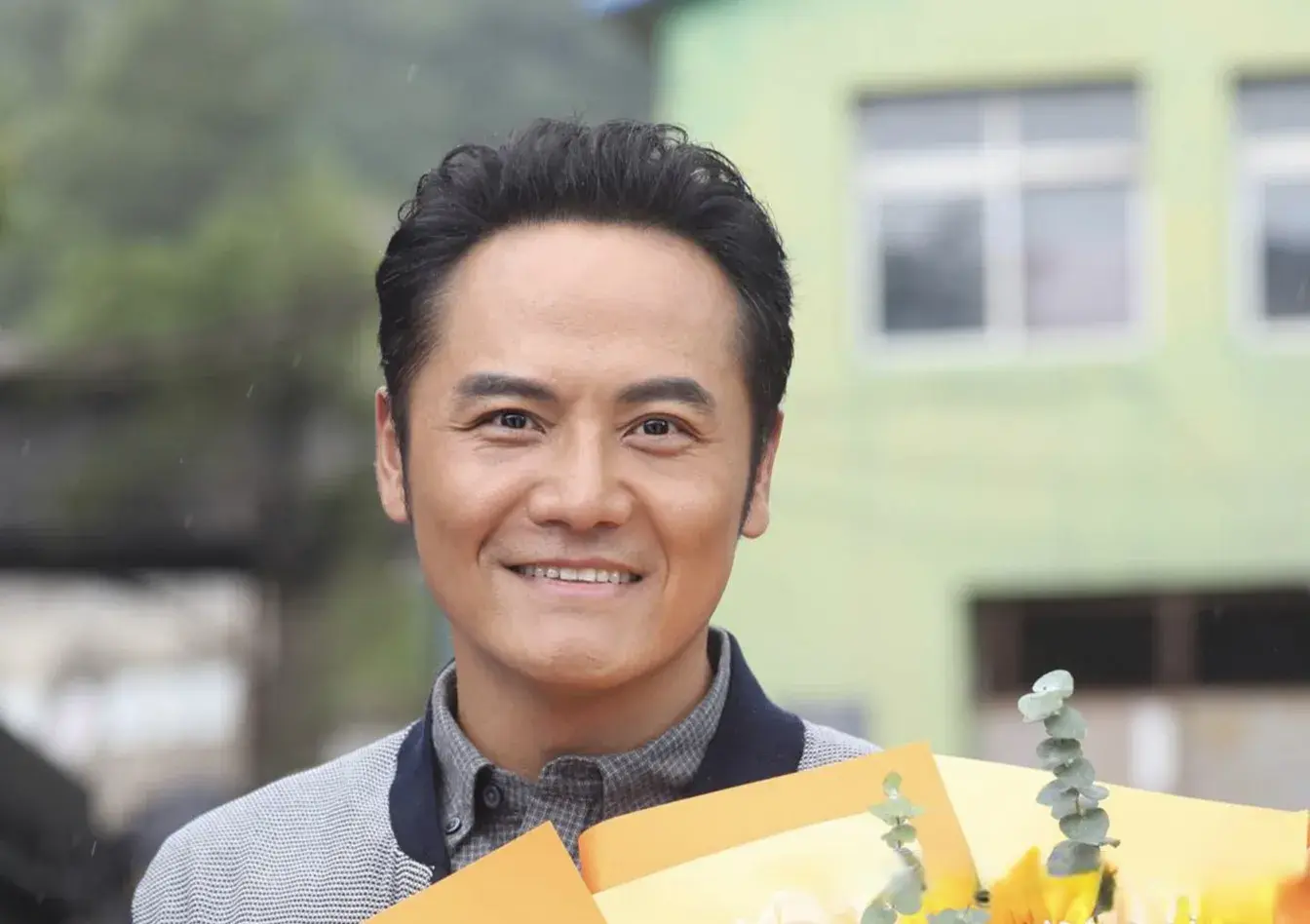 《以法之名》有外国籍演员就算了！却还有2位关系户，来头都不小