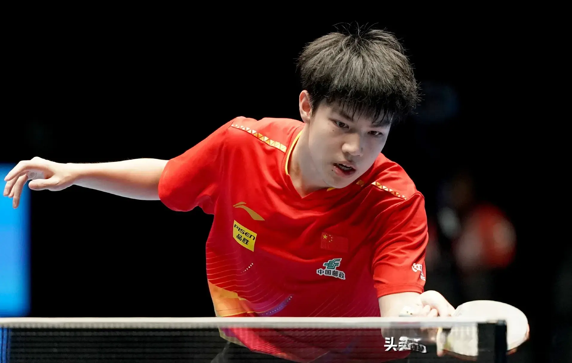 WTT挑战赛16强产生6席，向鹏淘汰，张本智和3:2逆转徐瑛彬晋级
