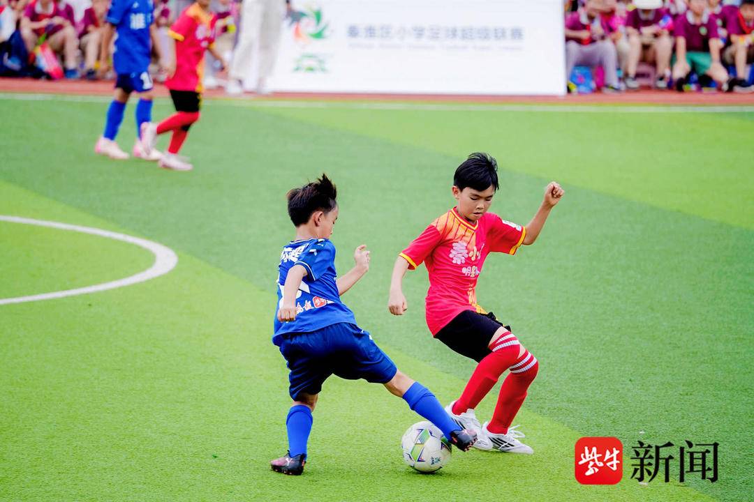 “小苏超”来了，“秦小超”出战！南京秦淮小学明星队PK徐淮双强，开启文武双全之旅