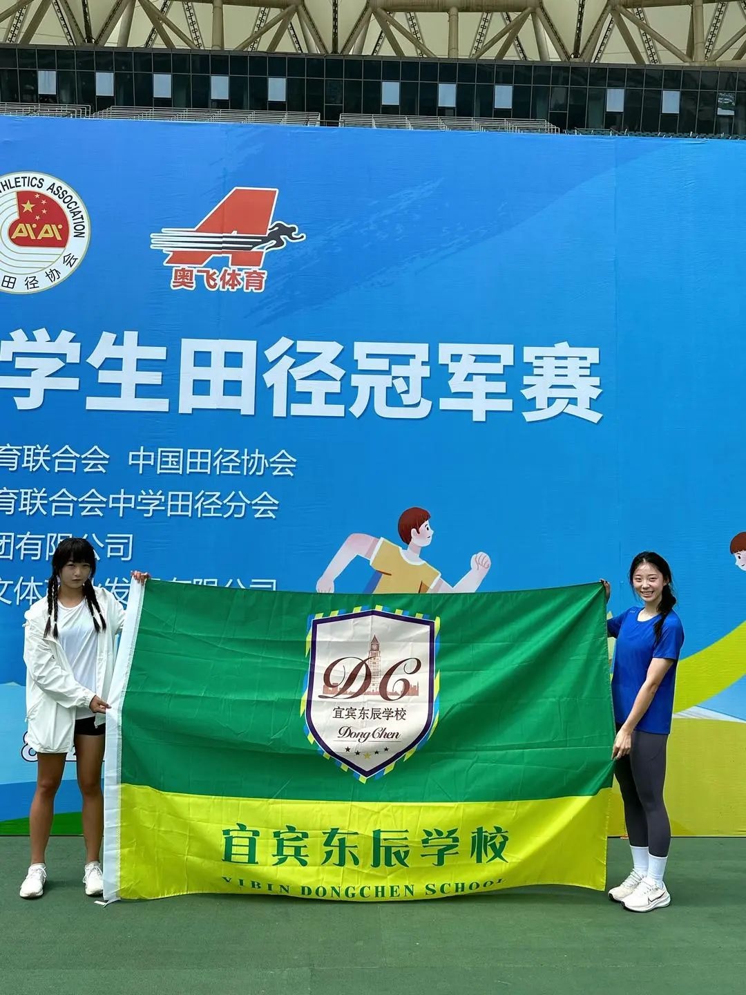 四川妹子刘峡君高考462分，有望被清华或北大录取！她是国家级运动健将，去年放弃复旦选择复读