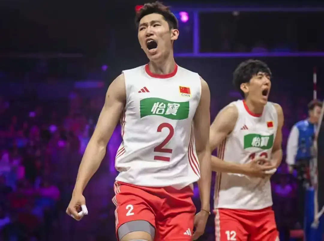 险爆冷！中国男排2-3美国男排，苦战五局惜败，今天五点迎战巴西