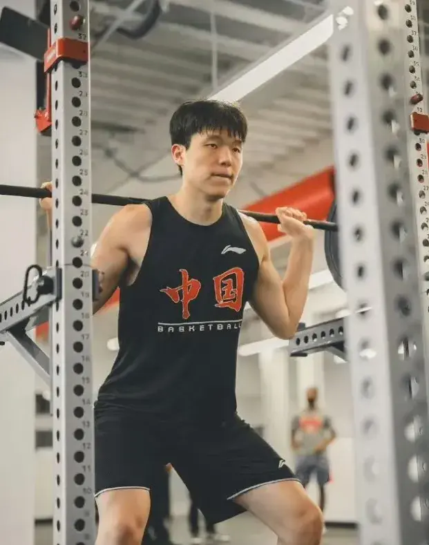 辽宁男篮地震巨变，内线难题终于破局，杨鸣或将缔造历史
