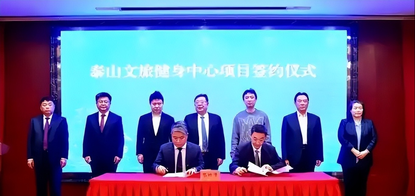 70岁的王健林也没想到，37岁夜夜笙歌的王思聪，终于给他争了口气