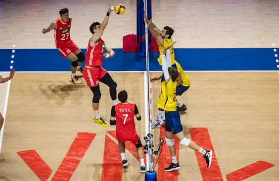 日本队3-2奥运冠军，欧洲劲旅垫底，中国男排连败，最新排名出炉