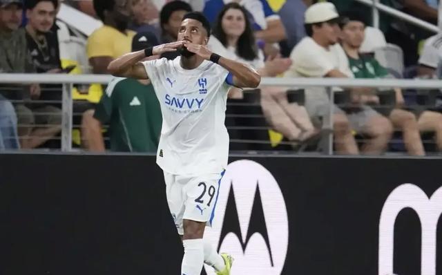 随着皇马3-0、新月2-0！世俱杯十六强全部诞生！八强预测出炉！