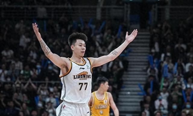 辽篮开启阵容大清洗！曝多名球员沦为交易筹码，杨鸣要重新建队？