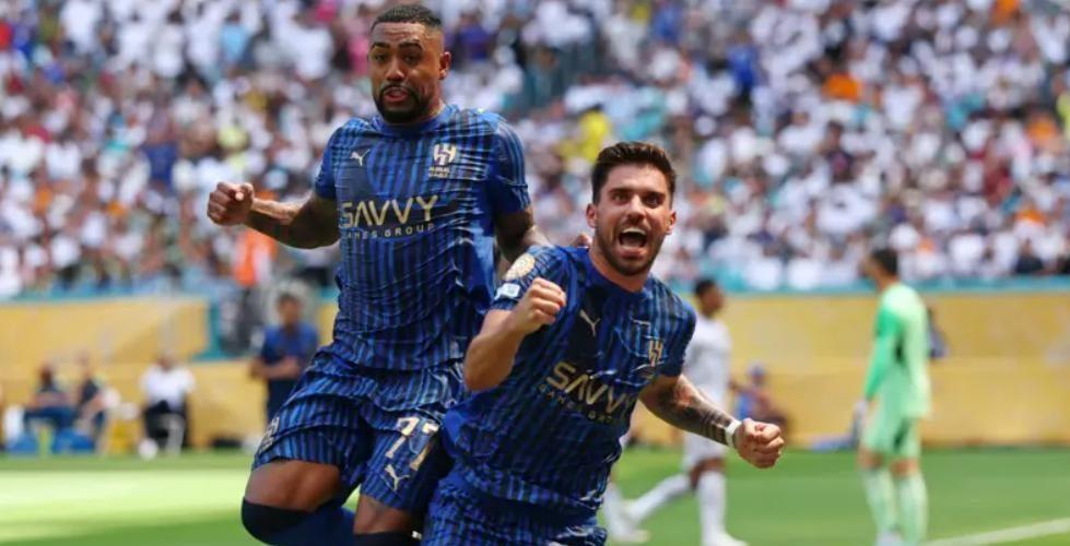 2-1！世俱杯首个四强诞生，一战狂赚1.5亿奖金，亚洲球队全军覆没