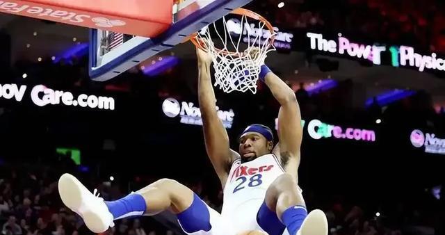NBA尼克斯新援前锋亚布塞莱讽刺76人：毫无诚意&给我一份廉价合同