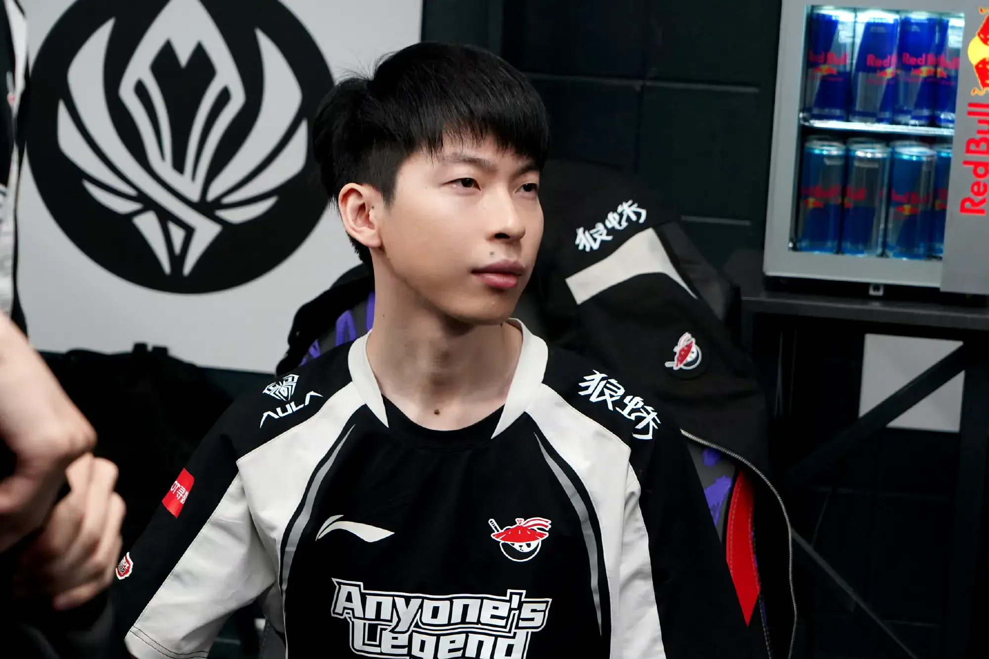 韩网热议GEN 3-2 AL: Shanks压制了Chovy！LCK要感谢Flandra和Hope