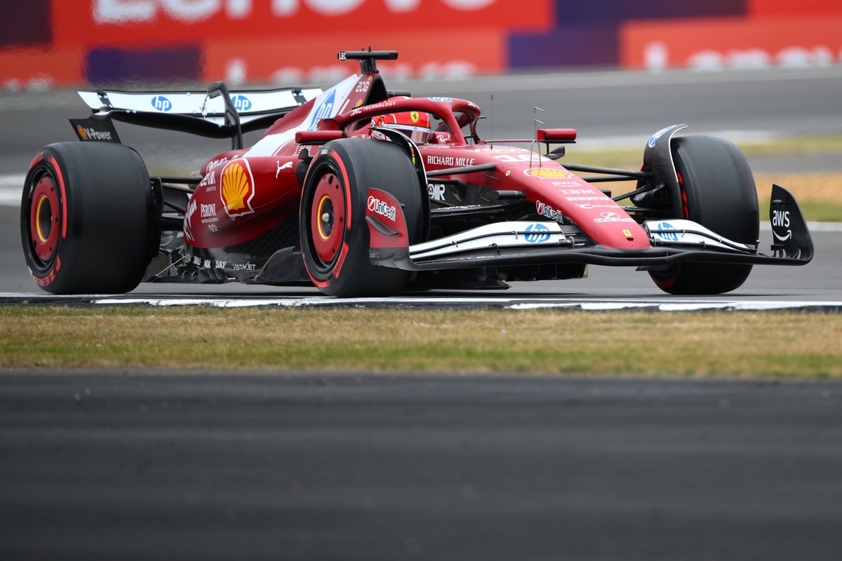 英国大奖赛FP3：莱克勒克全场最快，但对手紧随其后