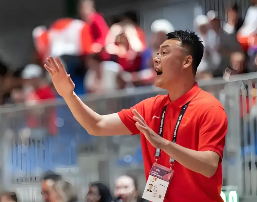 17次助攻！创世界杯新纪录，曲绍斌赛后点名表扬了杨溢