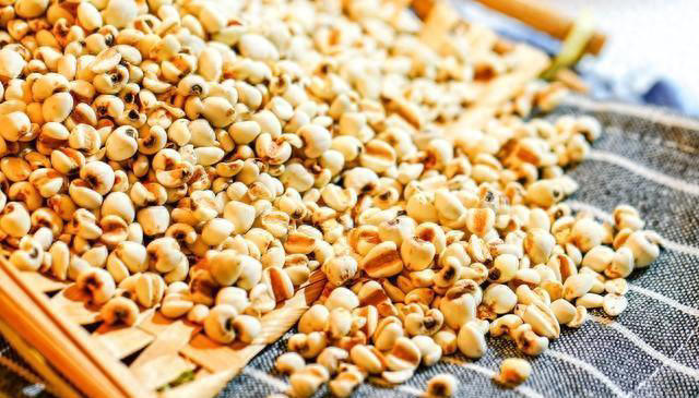 “排湿第一米”被发现，根本不是薏米！熟吃养胃，生吃肾好