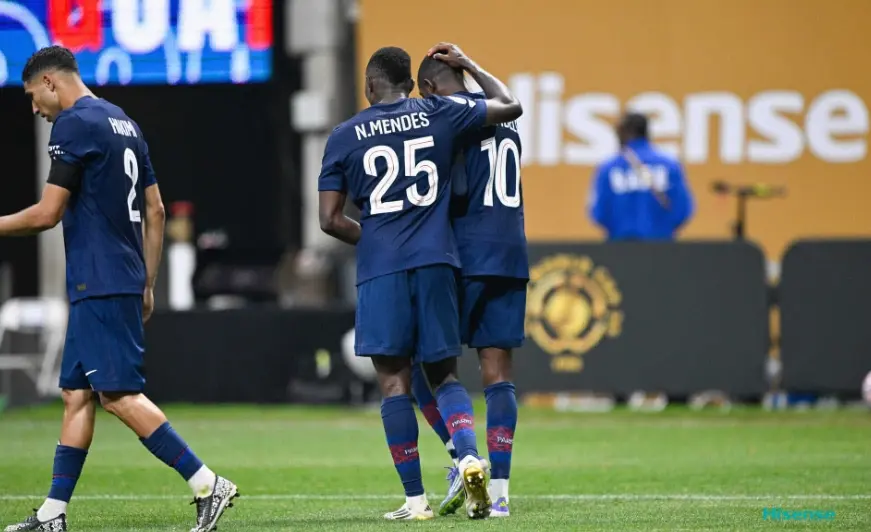 2-0！3-2！欧洲4豪门乱斗：断腿+染红！恩里克狂奔庆祝，太窒息