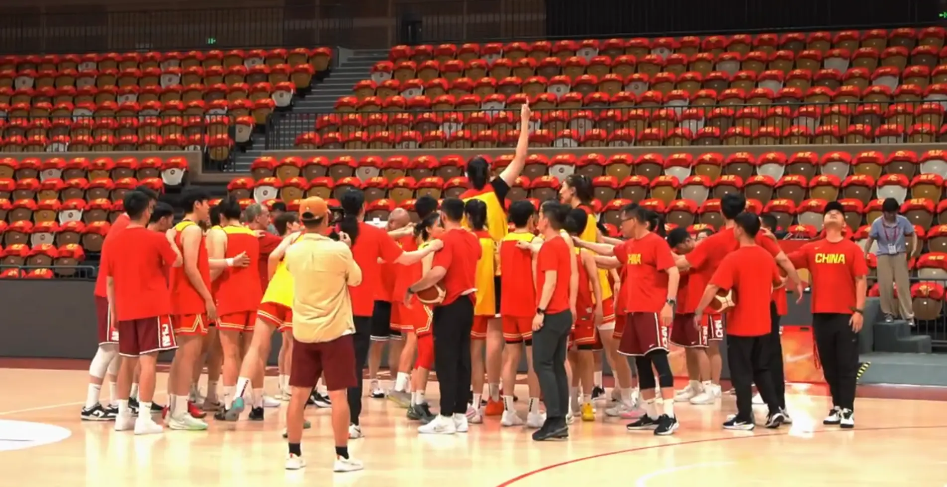 中国篮球3线出击！U19力争第13，U16欲复仇澳洲，女篮才是重头戏