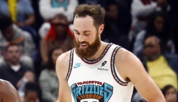 NBA交易最新报道：前火箭中锋兰代尔加盟灰熊&灰熊送赫夫到步行者