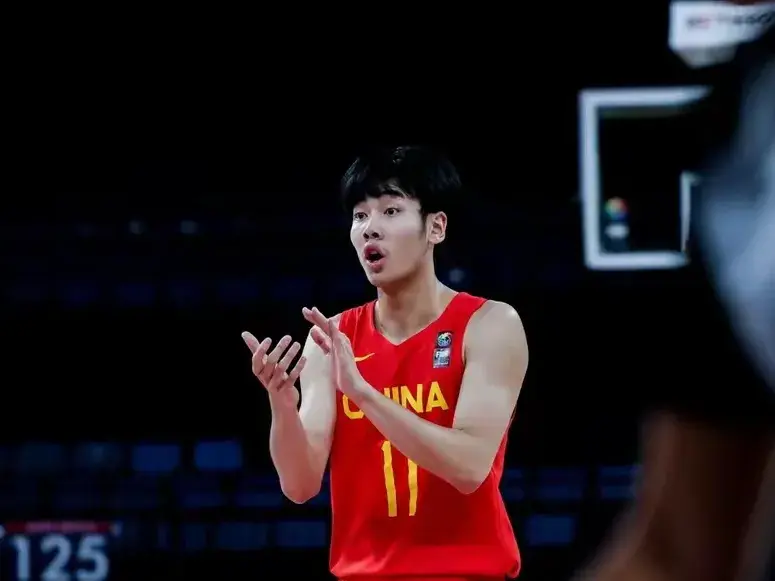 一场81:77险胜后，U19男篮排第13却有3大利好消息 陈家政一战成名