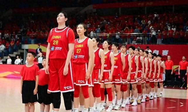 今晚中国女篮VS澳大利亚，对这8个人来说是最后机会，有4人需离队