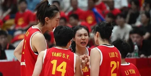 今晚中国女篮VS澳大利亚，对这8个人来说是最后机会，有4人需离队