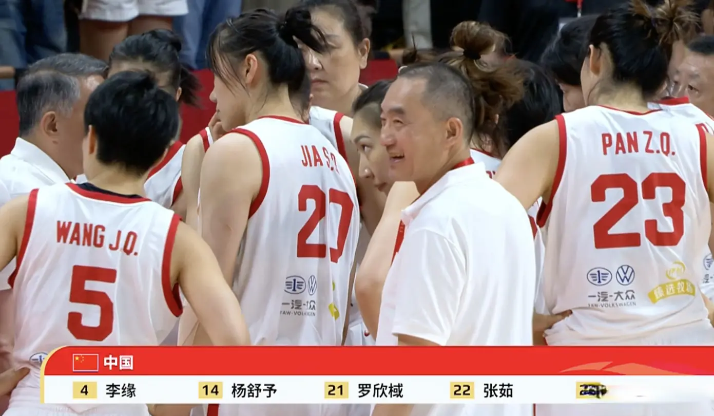 63-76！张子宇缺阵，中国女篮惨败，澳洲杀手隐身，韩旭成遮羞布