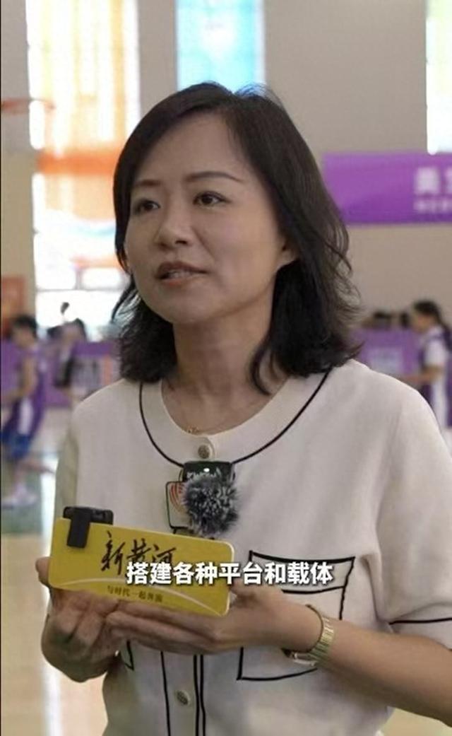 国王队教练团队带来美式篮球训练，120名济南青少年篮球学员受训