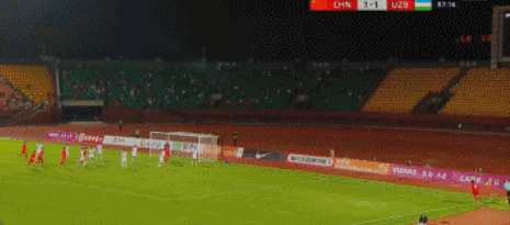2-1绝杀！中国队掀翻亚洲冠军，最新积分：2队退出争冠，韩国队6分排名第一