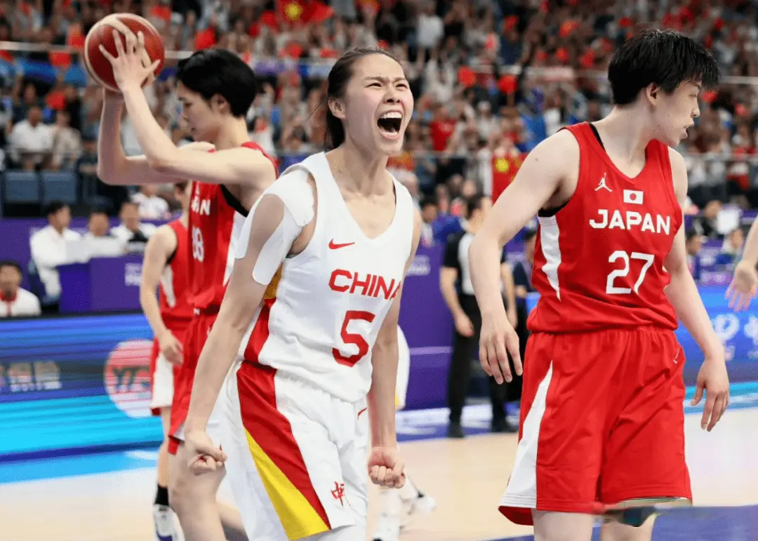 因祸得福！女篮输球却有3大事实收获，李缘详解为何输的这么惨！