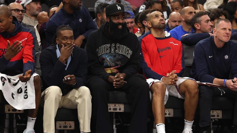 洛杉矶快船队宣布签下拥有17年NBA经验的老将
