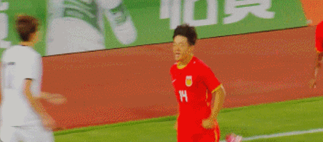 2-1绝杀！中国队掀翻亚洲冠军，最新积分：2队退出争冠，韩国队6分排名第一