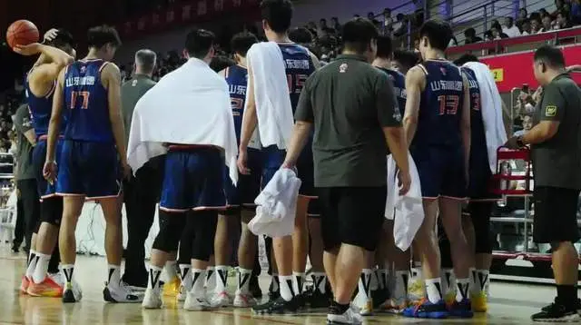 山东男篮13分大胜！邱彪拒绝被逆转，刘毅爆发，陈培东14分