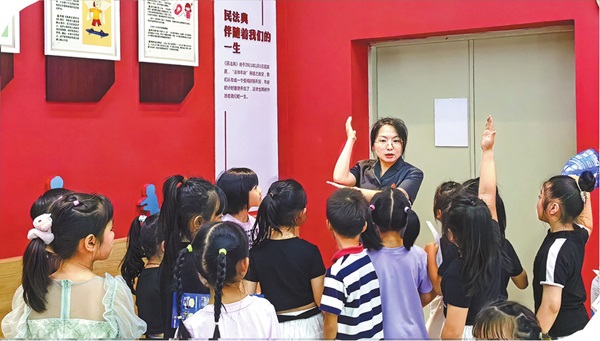 �㶫��ݸ���÷��ξ�γ��֯�ഺ������