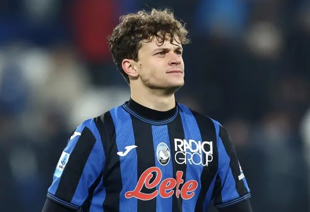 2球3助攻！21岁后防帝星横空出世 开价6000万欧 英超4大豪门疯抢