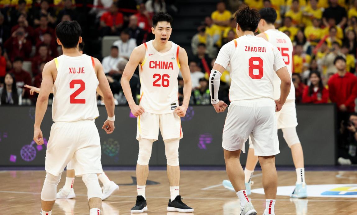 中国男篮赴欧17人名单出炉！8后卫+3内线，郭士强面临挑战