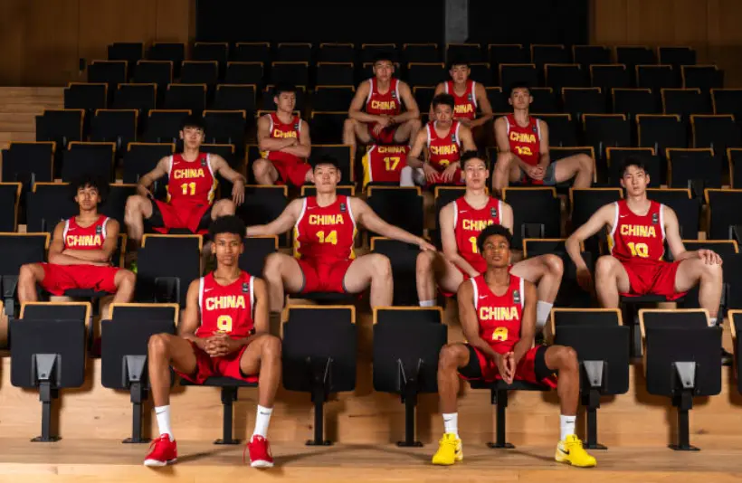 U19国青数据王：陈家政拿双王 郇斯楠盖帽王 杨溢助攻王 王洪泽篮板王