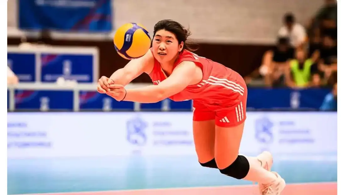 女排U19世锦赛爆出冷门，中国冲冠路3位对手浮现，1米9新星成惊喜
