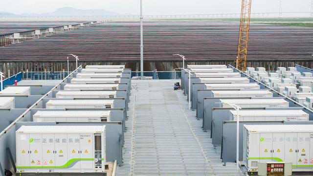 浙江温州：大型“充电宝”助企竞逐“双碳”新赛道