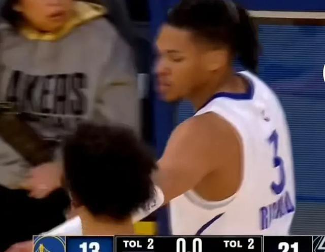 NBA夏联赛：马刺90-88力克勇士尝首胜！大卫琼斯25+3+3&克莱尔19
