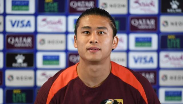 东亚杯-中国男足VS韩国首发阵容浮现 张玉宁队长 世预赛阵容为班底