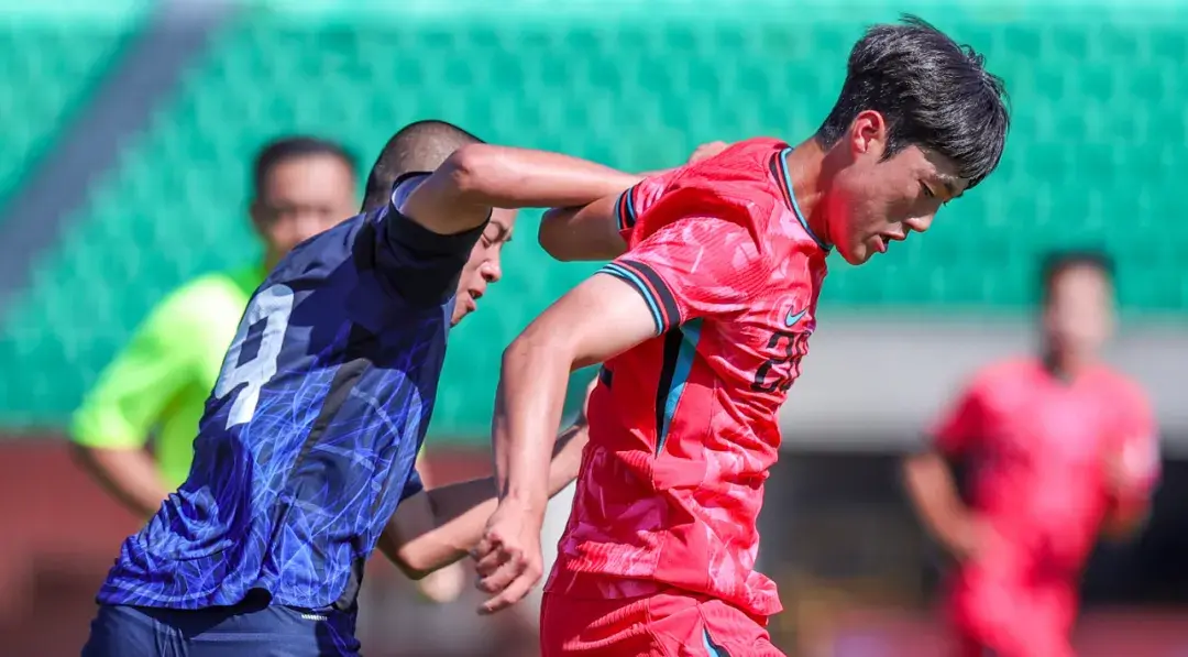 CCTV5直播！19点35分，中国男足1-0韩国队=争冠，董路霸气发声