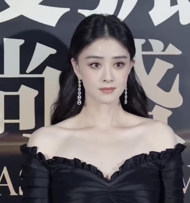 6岁演戏30年拼搏，蒋欣靠3个角色逆袭，奖杯到手值吗？