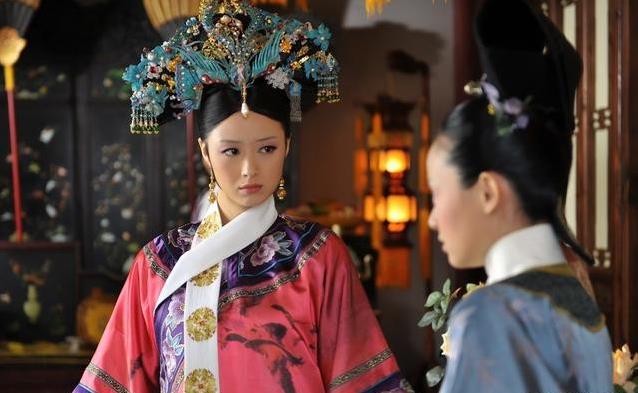 6岁演戏30年拼搏，蒋欣靠3个角色逆袭，奖杯到手值吗？