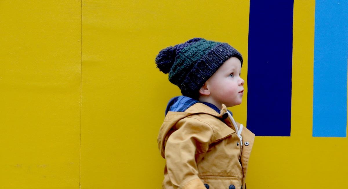 心理学：若孩子喜欢这个颜色，内心可能缺乏“安全感”，要多注意