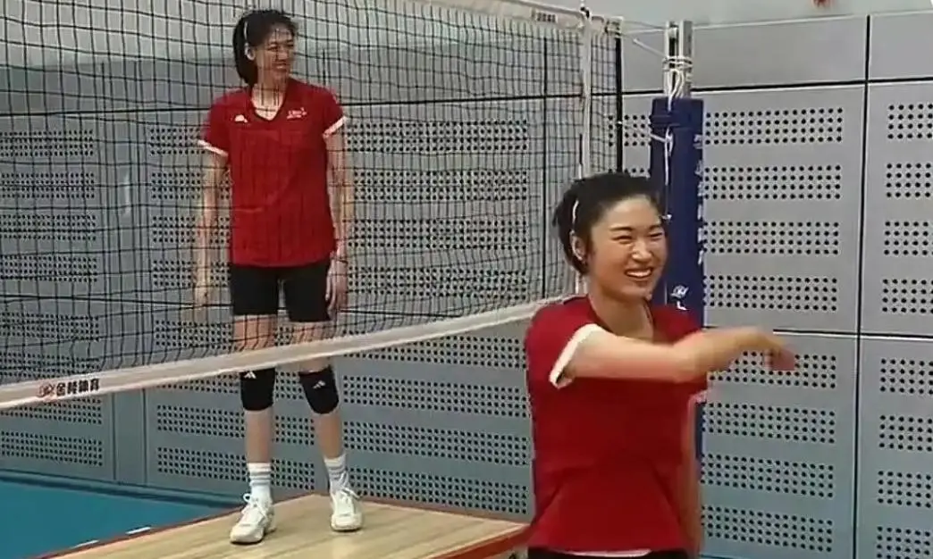 双喜临门！中国女排2朵金花复出在即，U19连传捷报收获一大惊喜