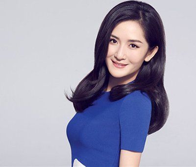 贺峻霖与谢娜上演精彩猜拳游戏