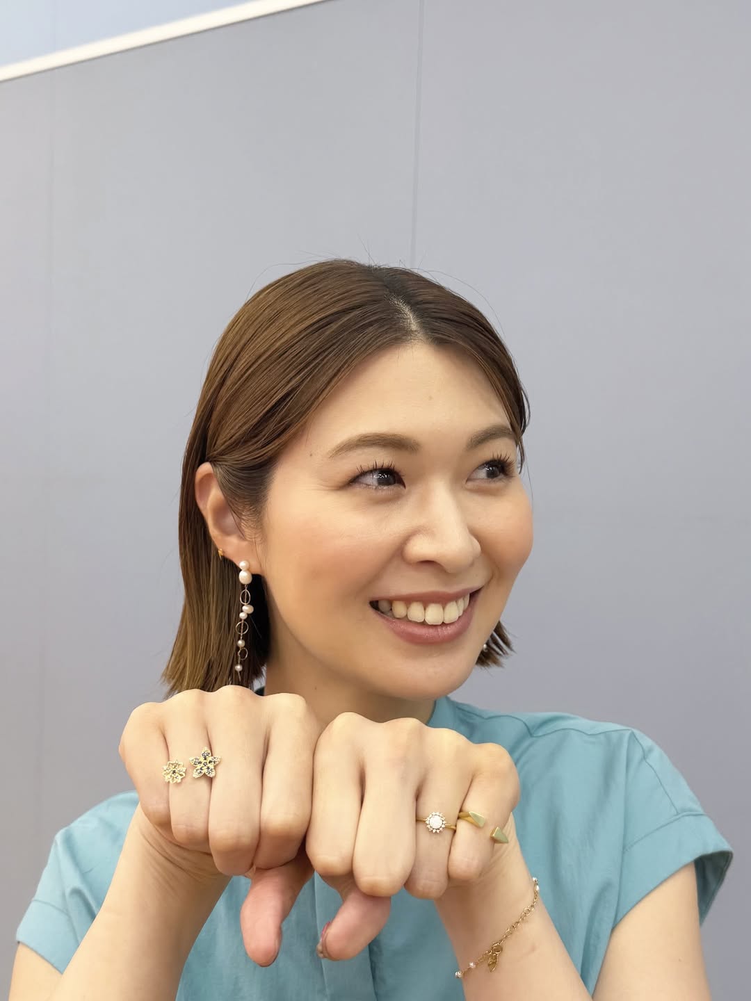 38岁排坛女神木村纱织 生二胎身材保持真好 出席活动 笑容灿烂