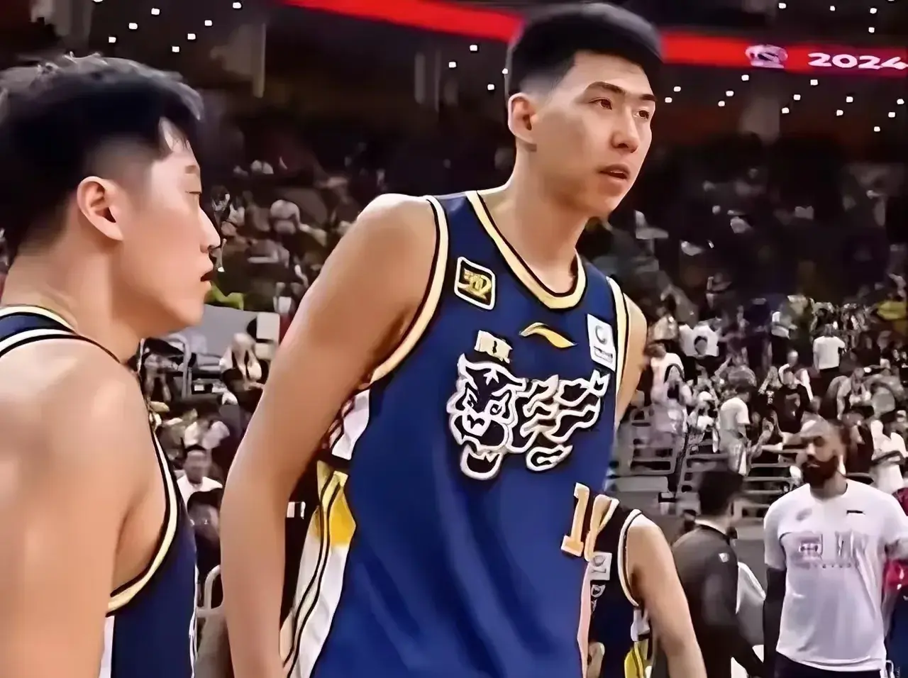 2进2出！U19得分王驰援杜锋，5大番薯可更新，国产6人主力框架！