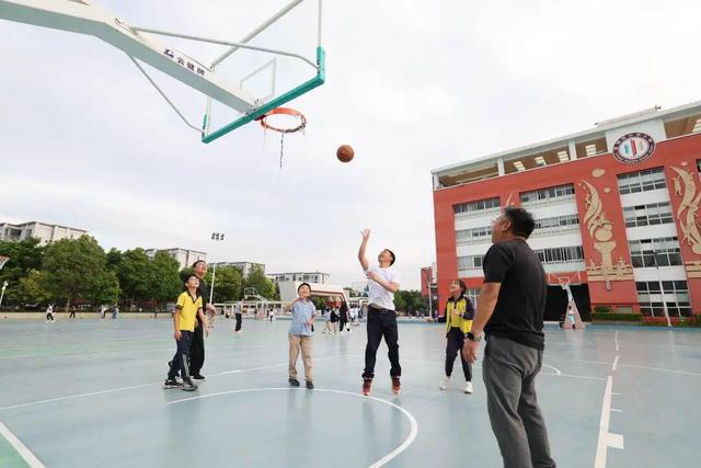 7月13日起，昆明市82所中小学体育场地向社会开放