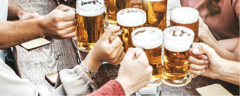 啤酒高端化风生水起，白酒巨头何以遇冷？