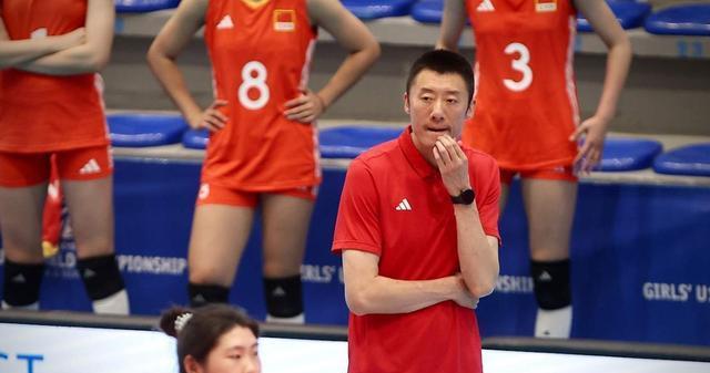 U19中国女排3-0比利时，关键换人完成超级逆转，锁定积分榜第二