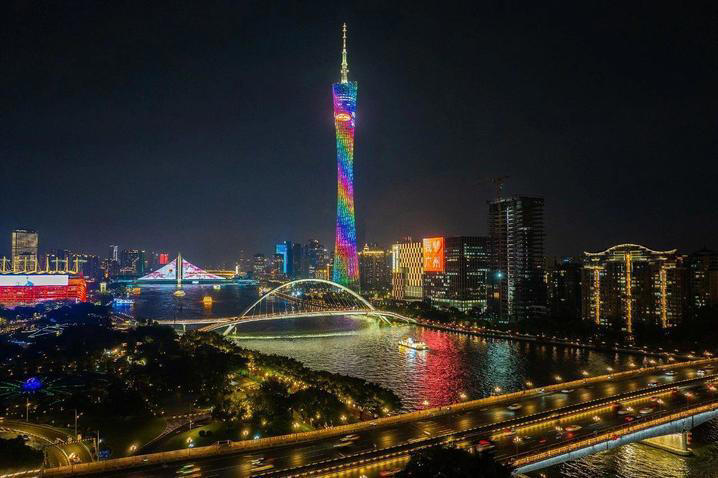 首发“巨轮”，何以如此火热？