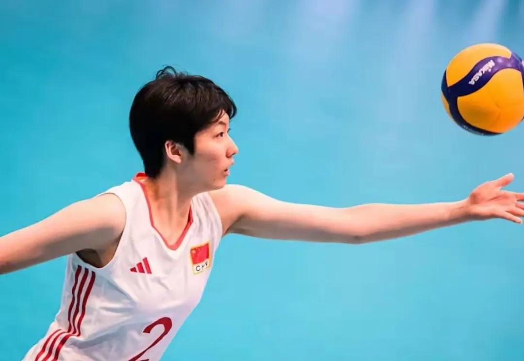 女排u19世锦赛：江苏小将陈晓辉9连发，比利时女排惨遭中国队逆转